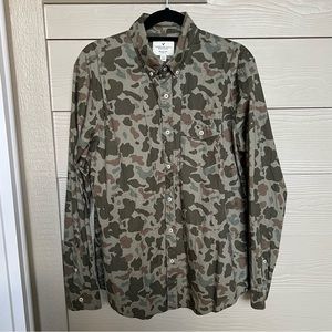 American Eagle Men’s Camo Button Down Shirt